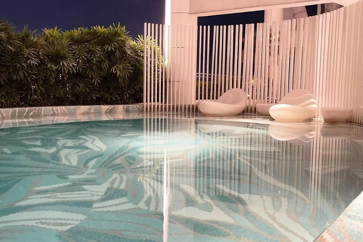 Apartment The Serene Escape Ph Rockwell Balcony View 1Br Manila