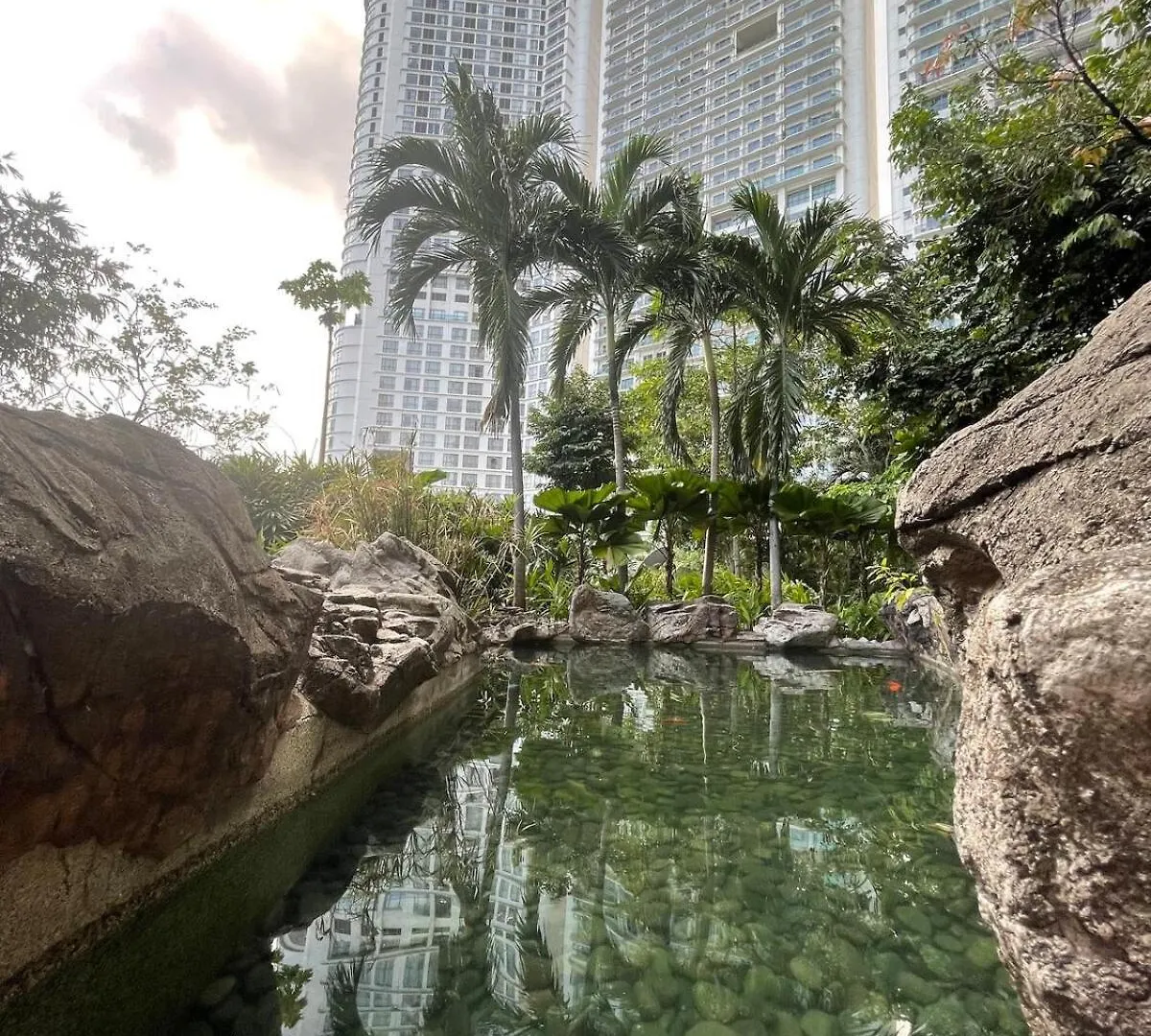 The Serene Escape Ph Rockwell Balcony View 1Br Manila